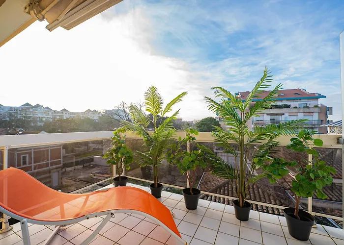 Heliodore - Terrasse アパート *